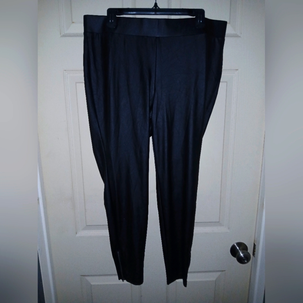Torrid QClassic Black Women's Pants Sz 2